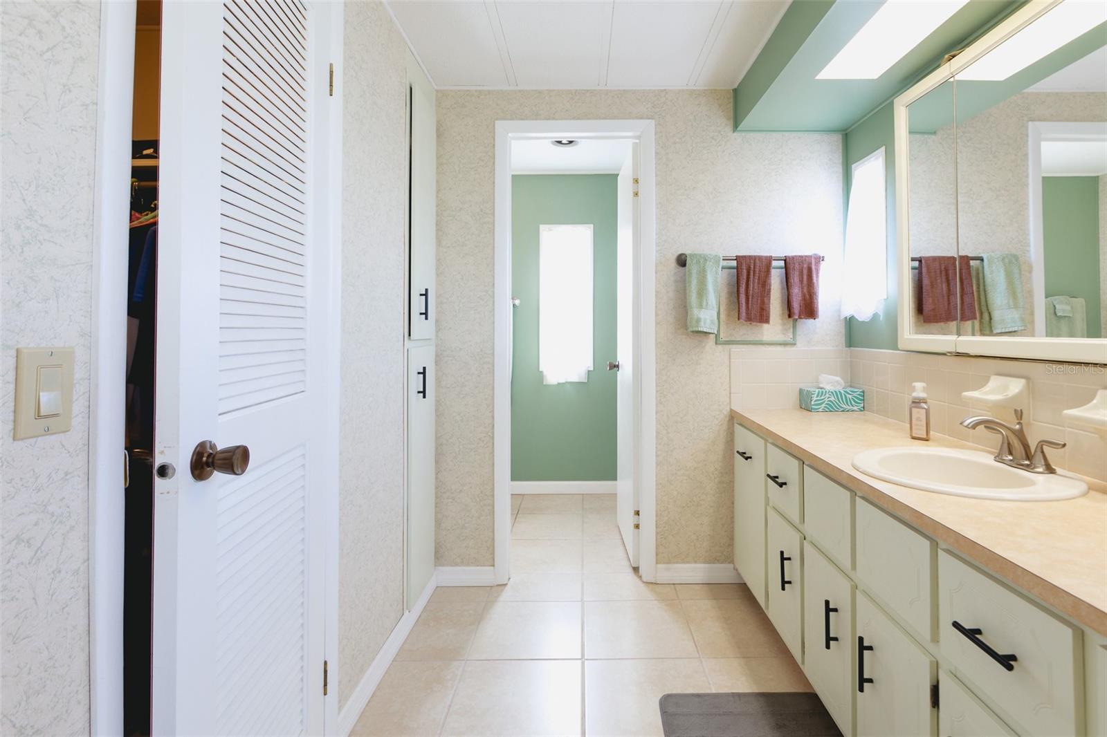 MAPLE LEAF ESTATES - Residential