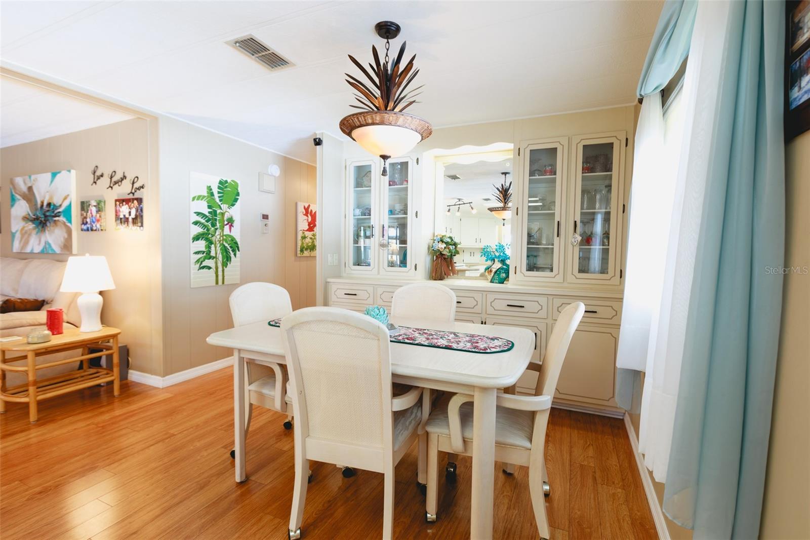 MAPLE LEAF ESTATES - Residential