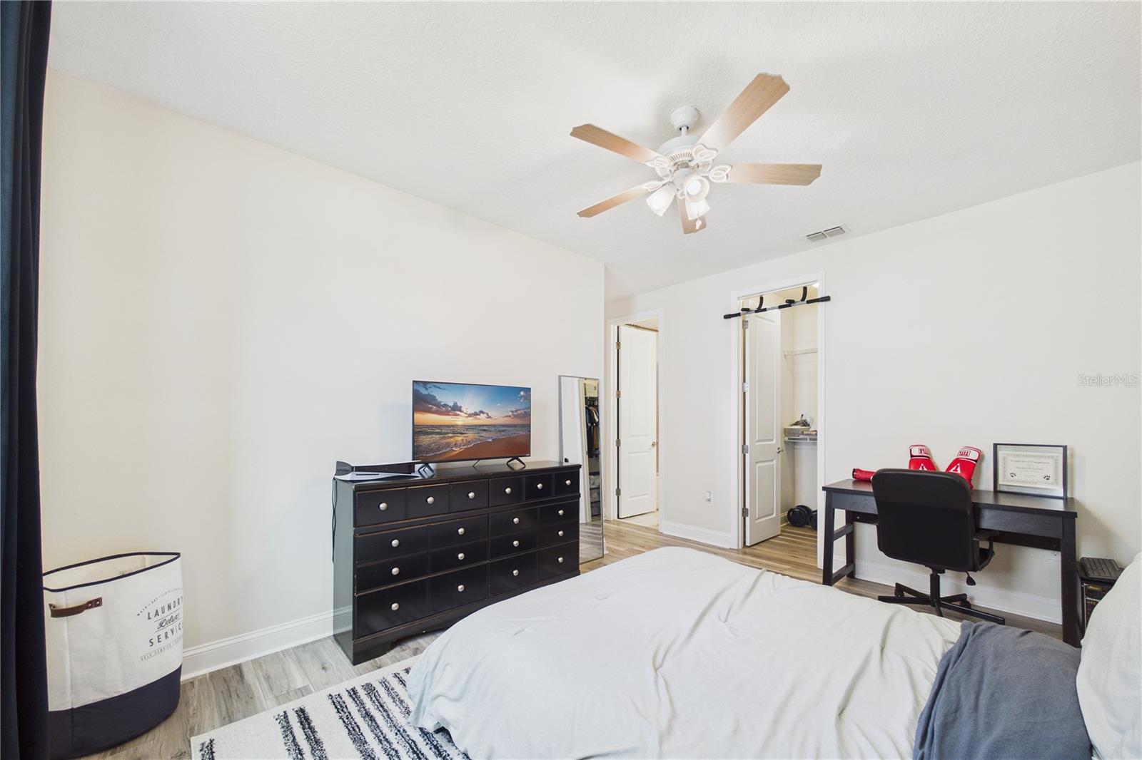 BEACON LAKE PH 1 - Residential