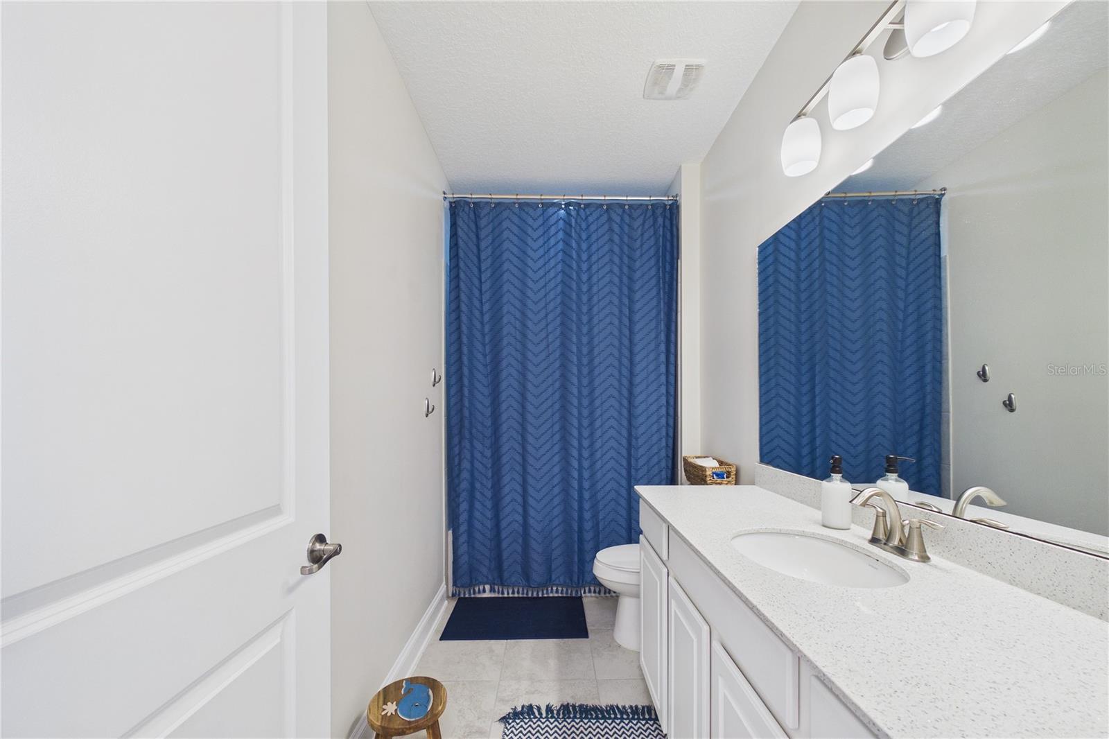 BEACON LAKE PH 1 - Residential