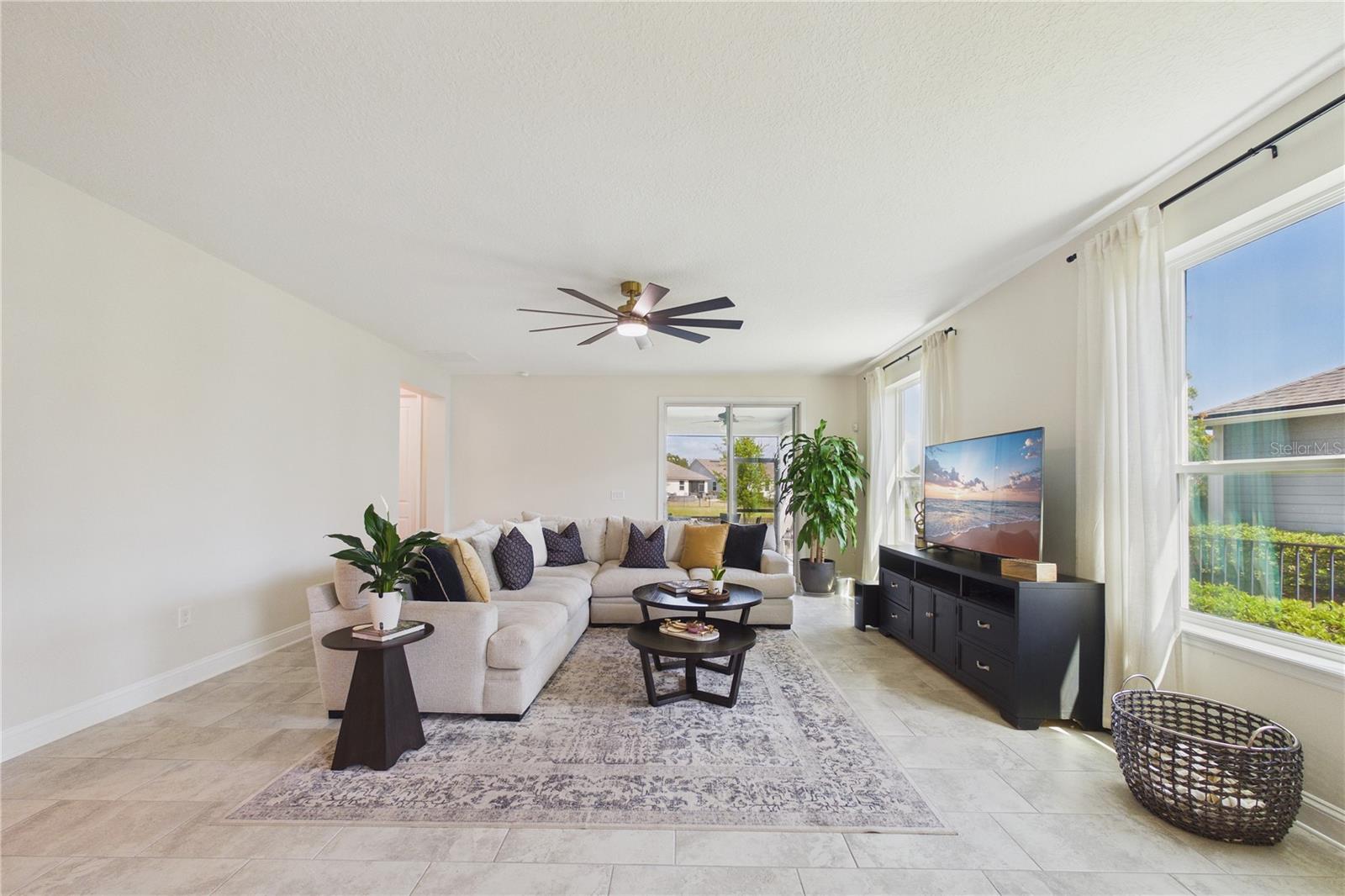 BEACON LAKE PH 1 - Residential