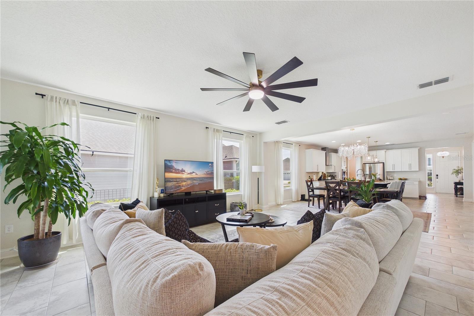 BEACON LAKE PH 1 - Residential