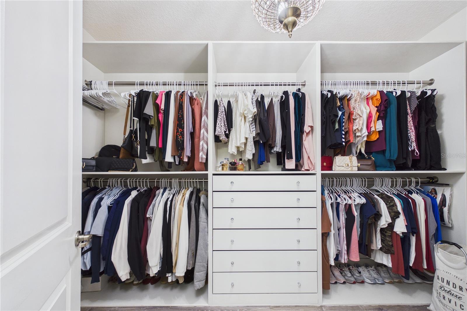 BEACON LAKE PH 1 - Residential