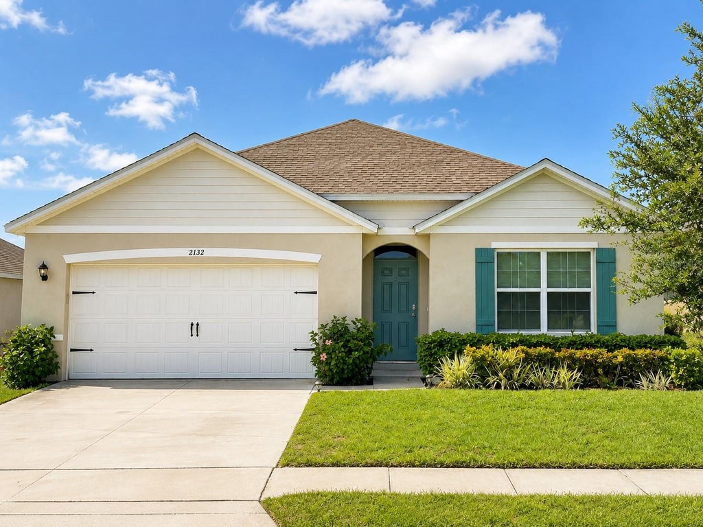 Photo of 2132 Silver Brook Way, Davenport, FL 33837 (MLS # S5156448)
