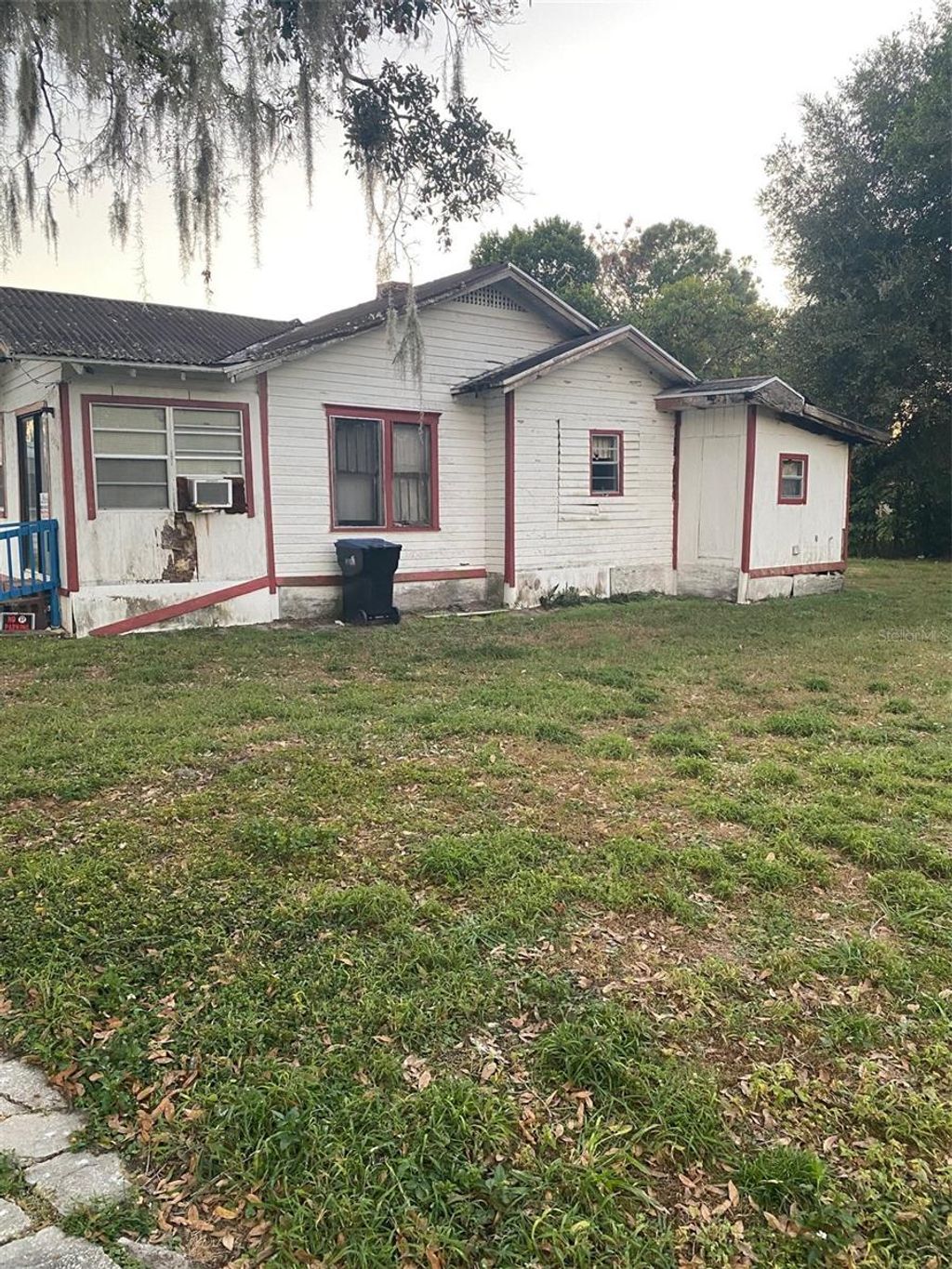 Photo of 1516 Regan Avenue, Orlando, FL 32807 (MLS # O6362644)