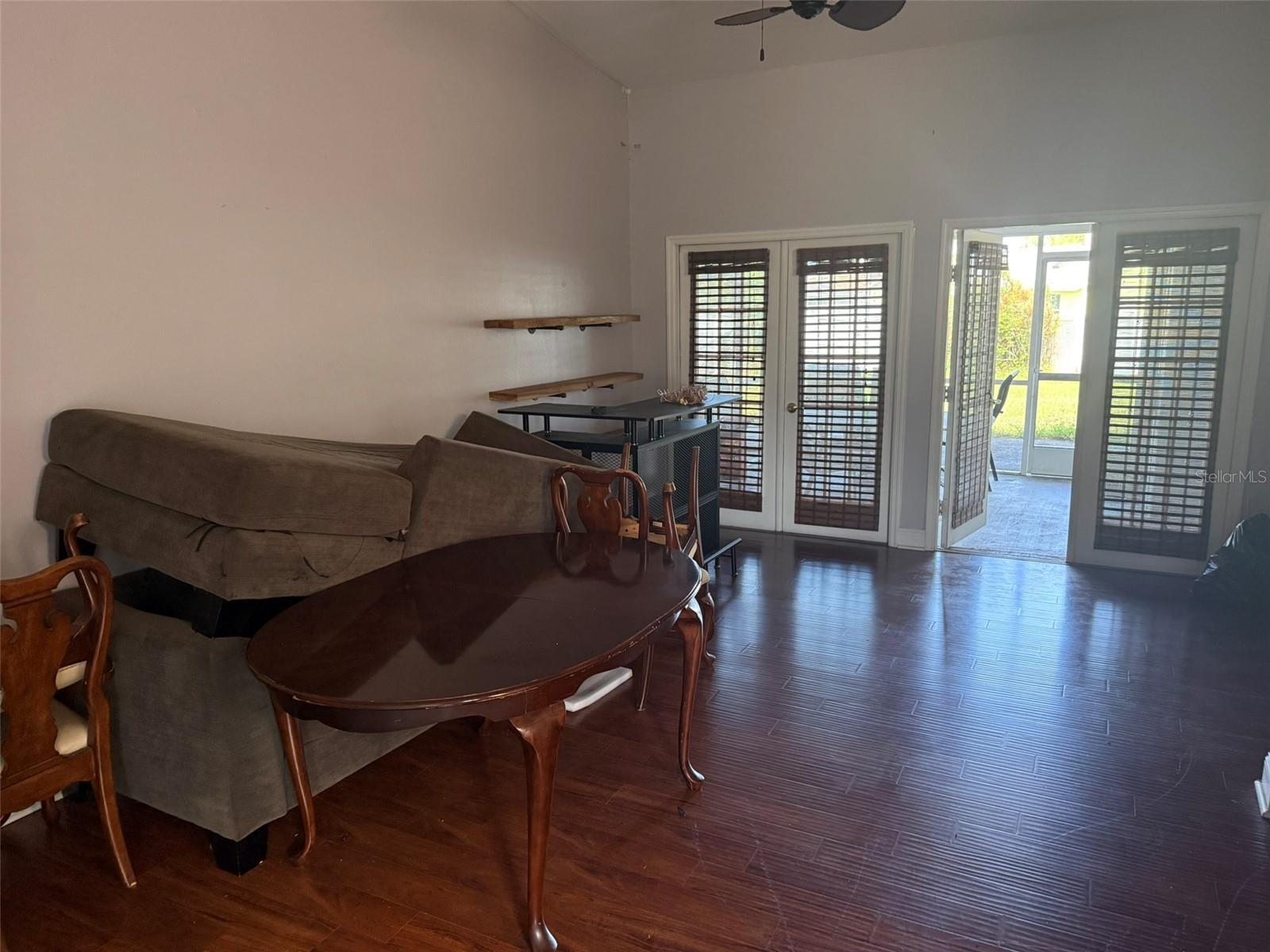 CRESCENT LAKES PH 3 - Residential