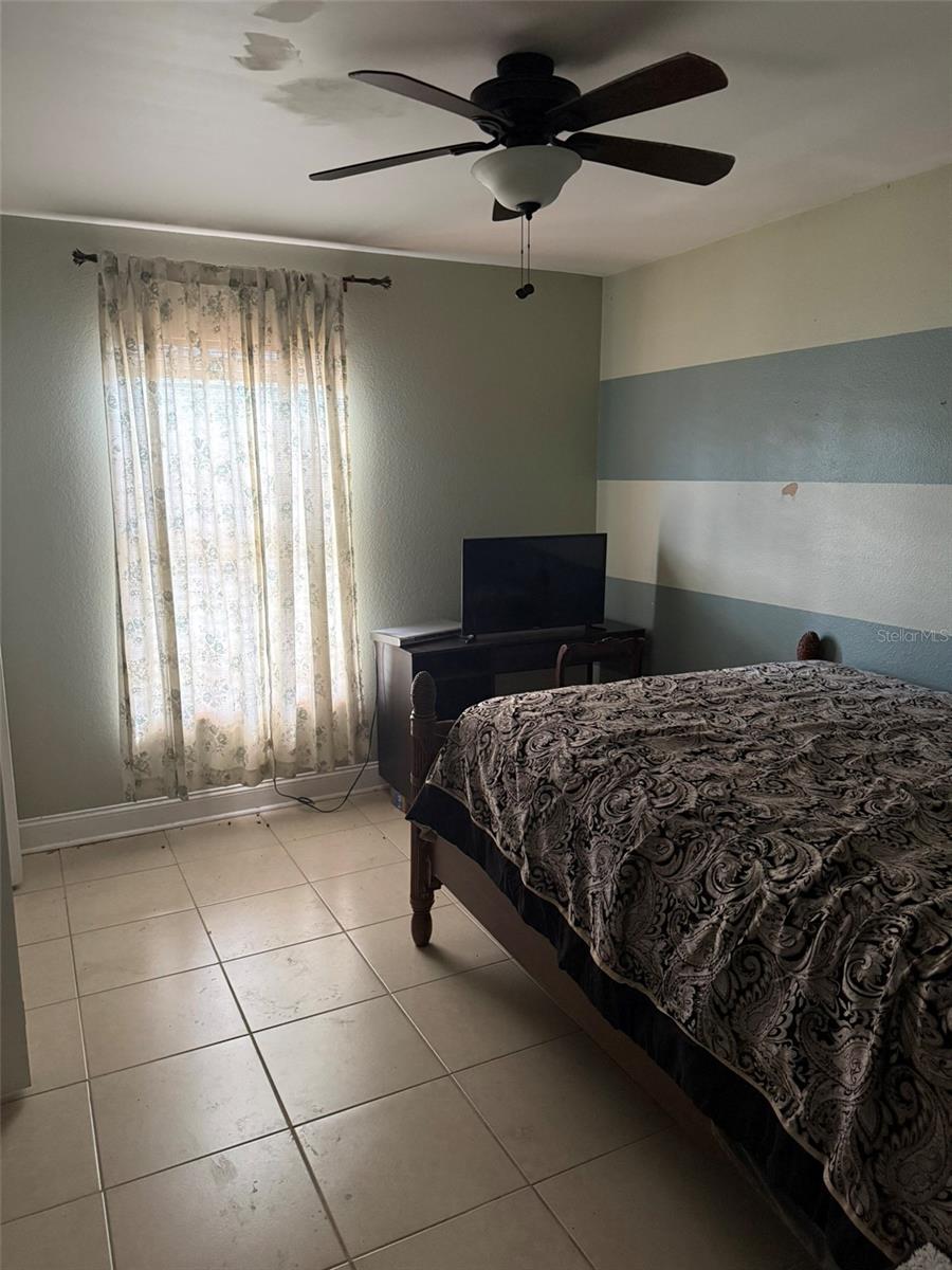 CRESCENT LAKES PH 3 - Residential