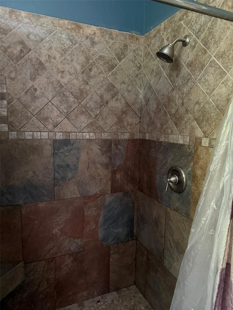 CRESCENT LAKES PH 3 - Residential