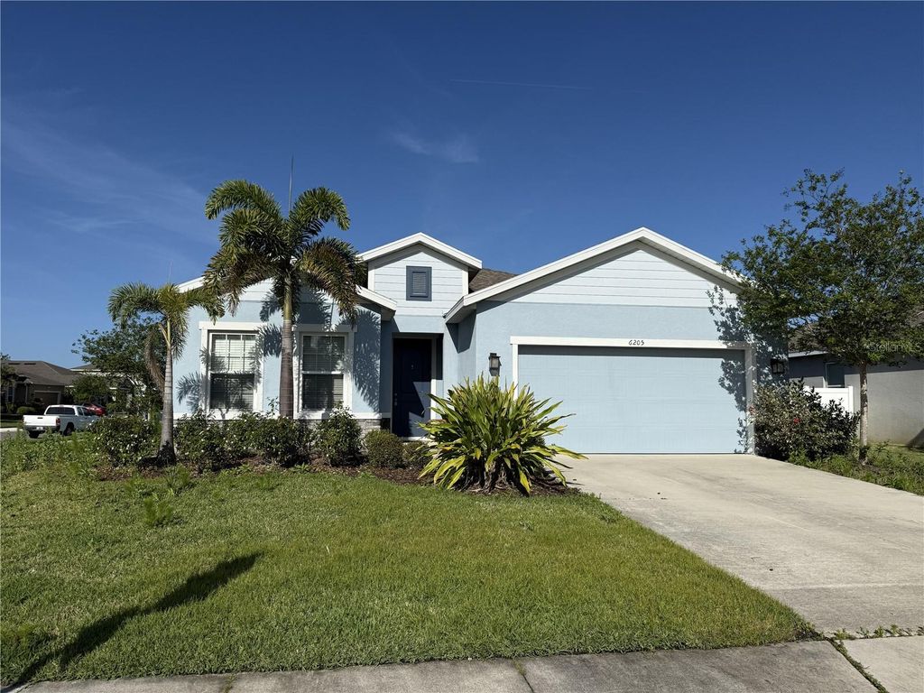 Photo of 7606 37th Street Circle E, Sarasota, FL 34243 (MLS # O6397676)