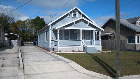 429 W WISCONSIN AVENUE DELAND FL 32720