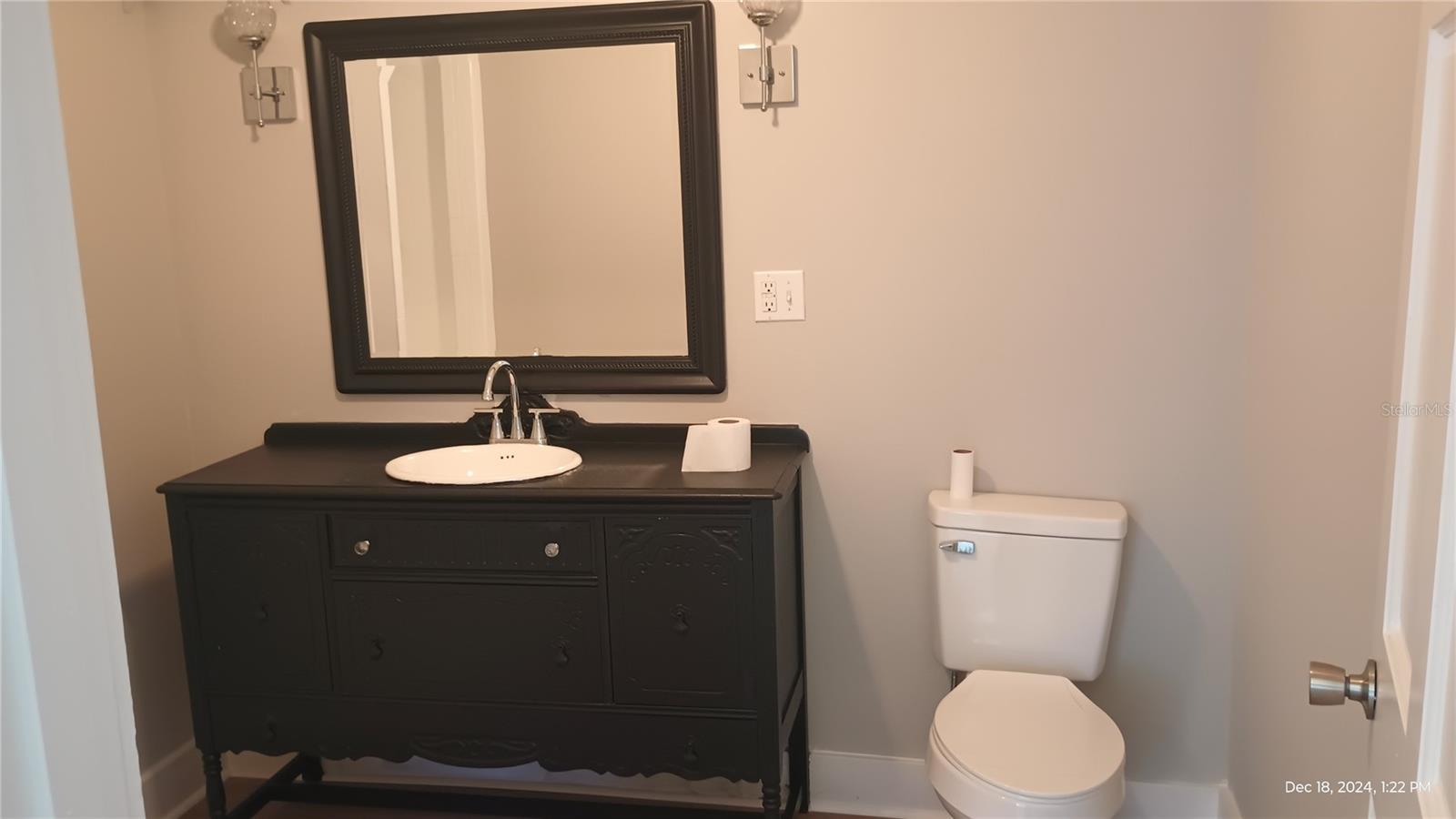 OSTEENS BLK 120 S RR DELAND - Residential Lease