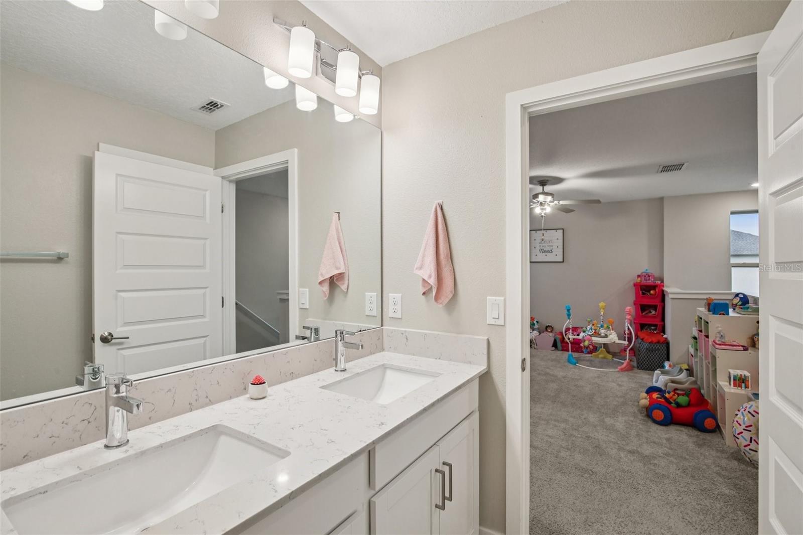 MITCHELL 54 WEST PH 2 - Residential