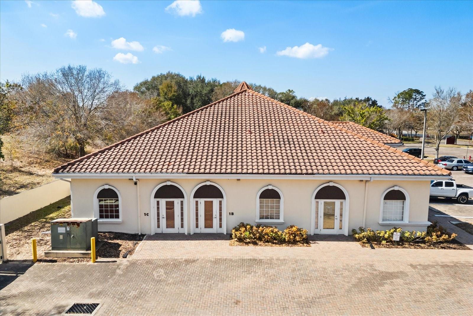 PARK CENTER/METROWEST CONDO - Commercial Sale