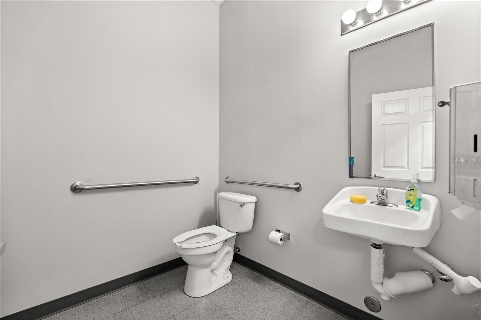 PARK CENTER/METROWEST CONDO - Commercial Sale