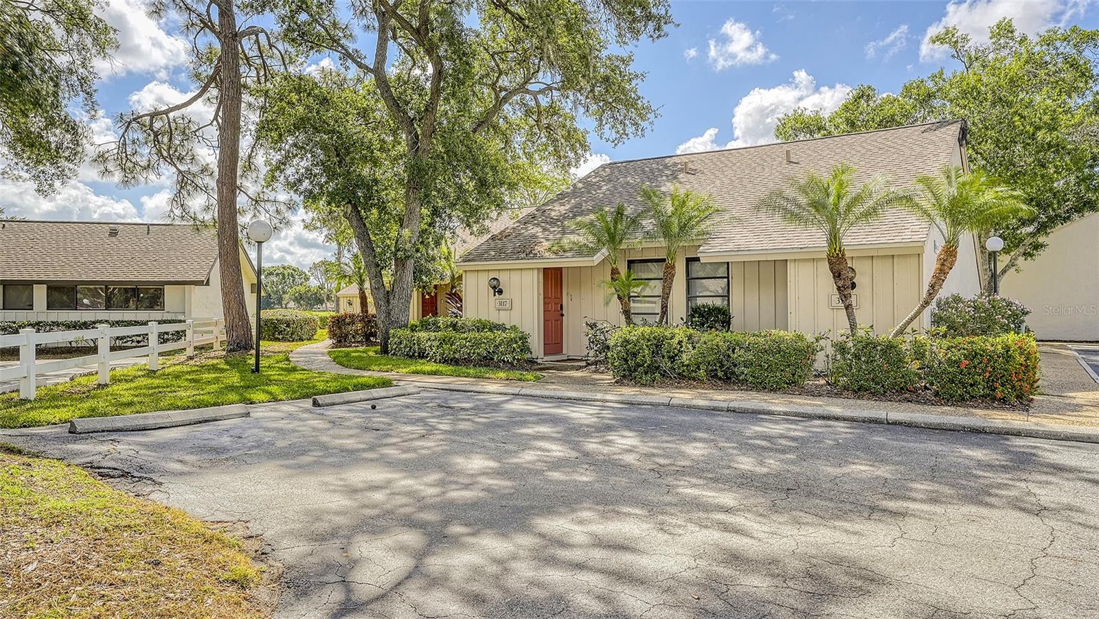 3127 LONGMEADOW 2