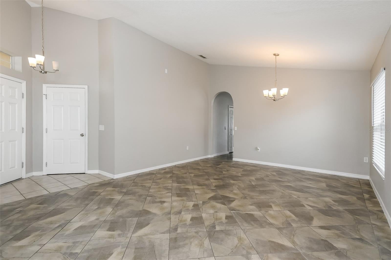 305 WEATHERBY PLACE