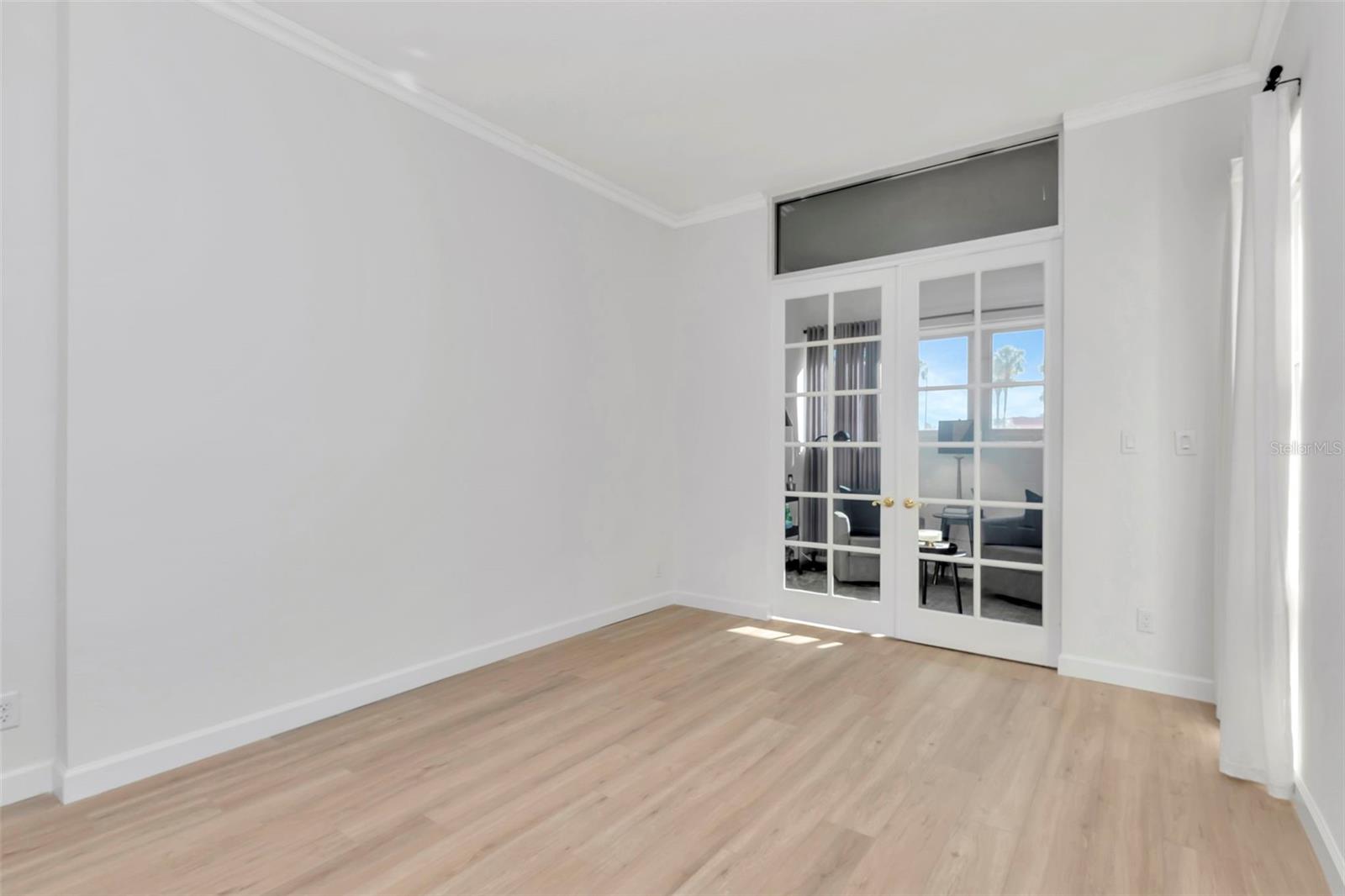 BAY ISLAND GROUP 1 - Residential