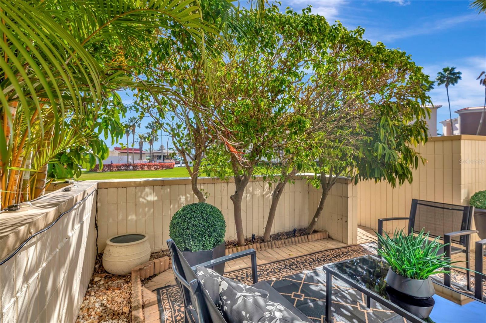 BAY ISLAND GROUP 1 - Residential