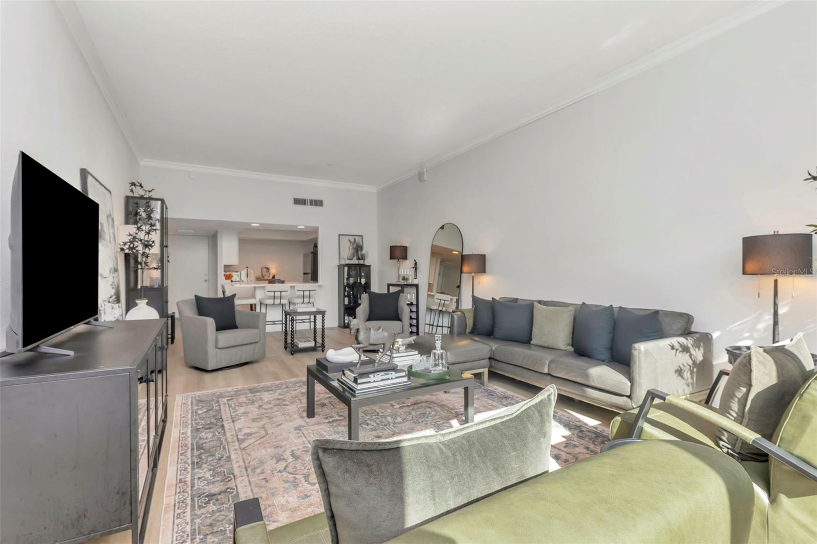 BAY ISLAND GROUP 1 - Residential