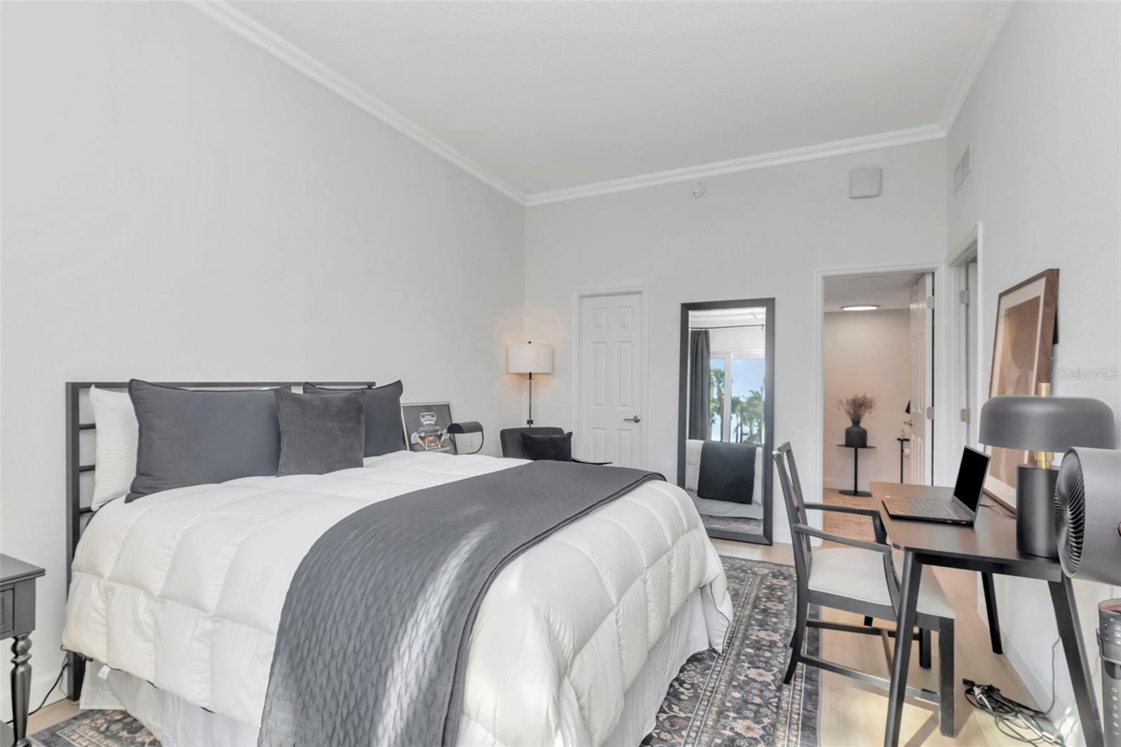 BAY ISLAND GROUP 1 - Residential