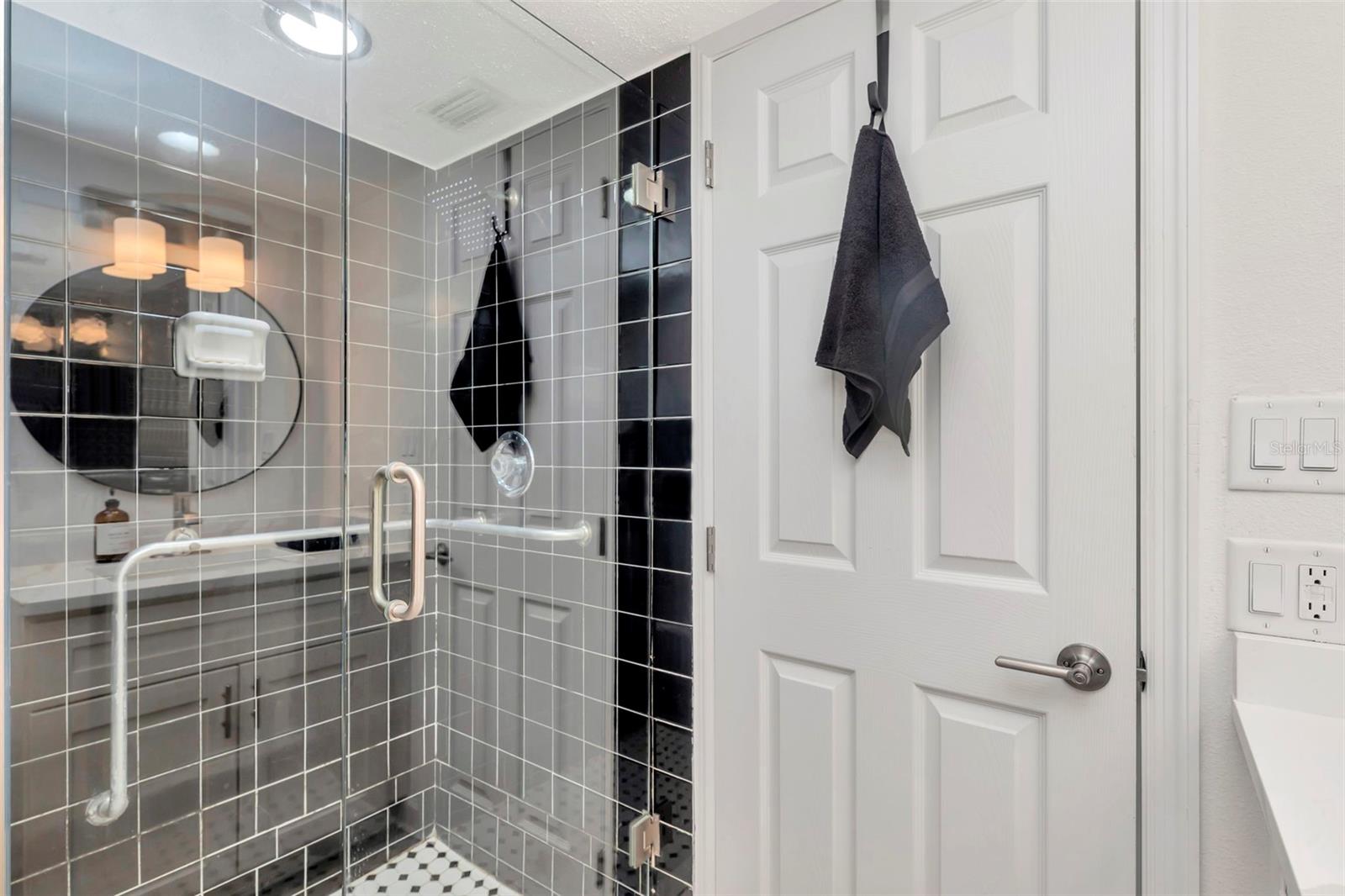 BAY ISLAND GROUP 1 - Residential