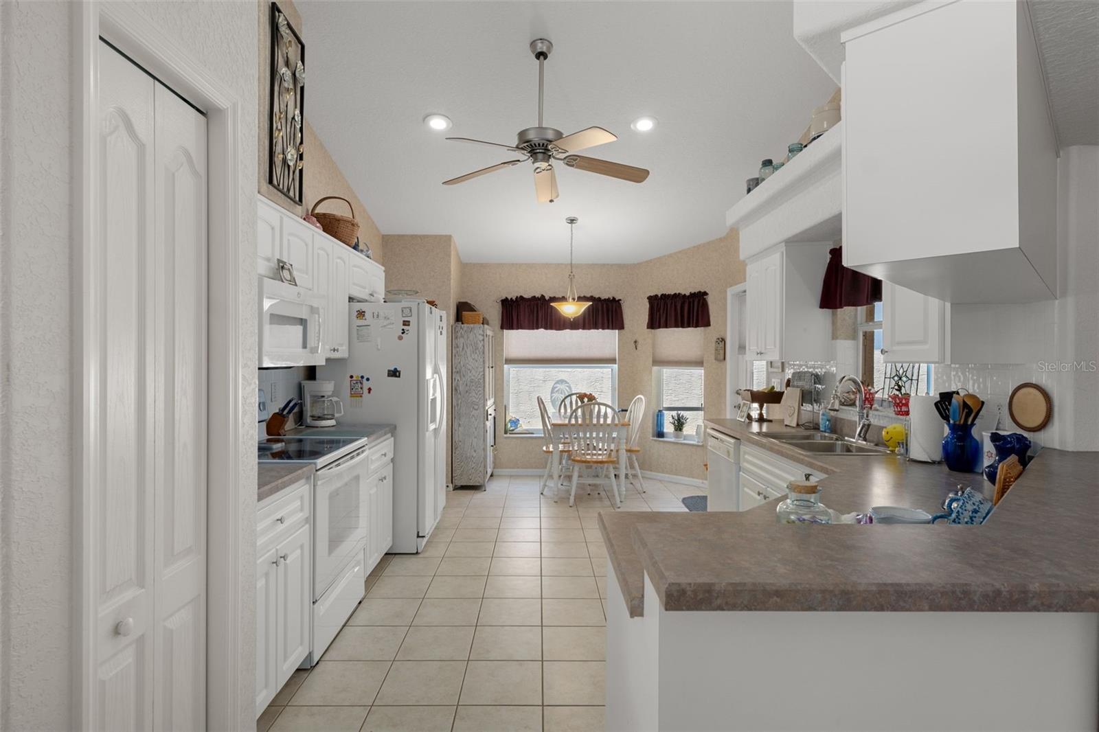 382 ROYAL PALM WAY