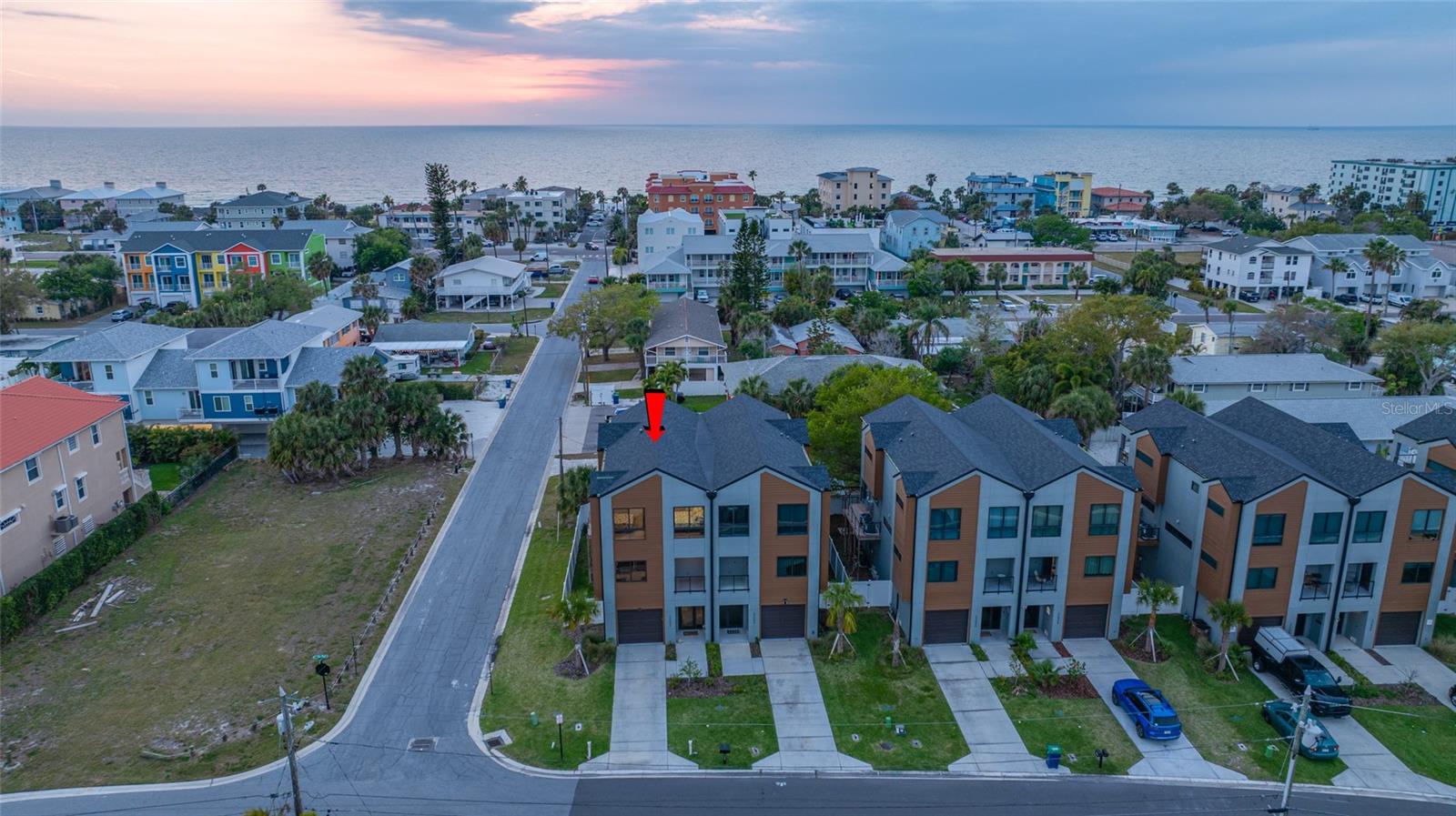 2200 BAY BLVD IRB CONDO - Residential