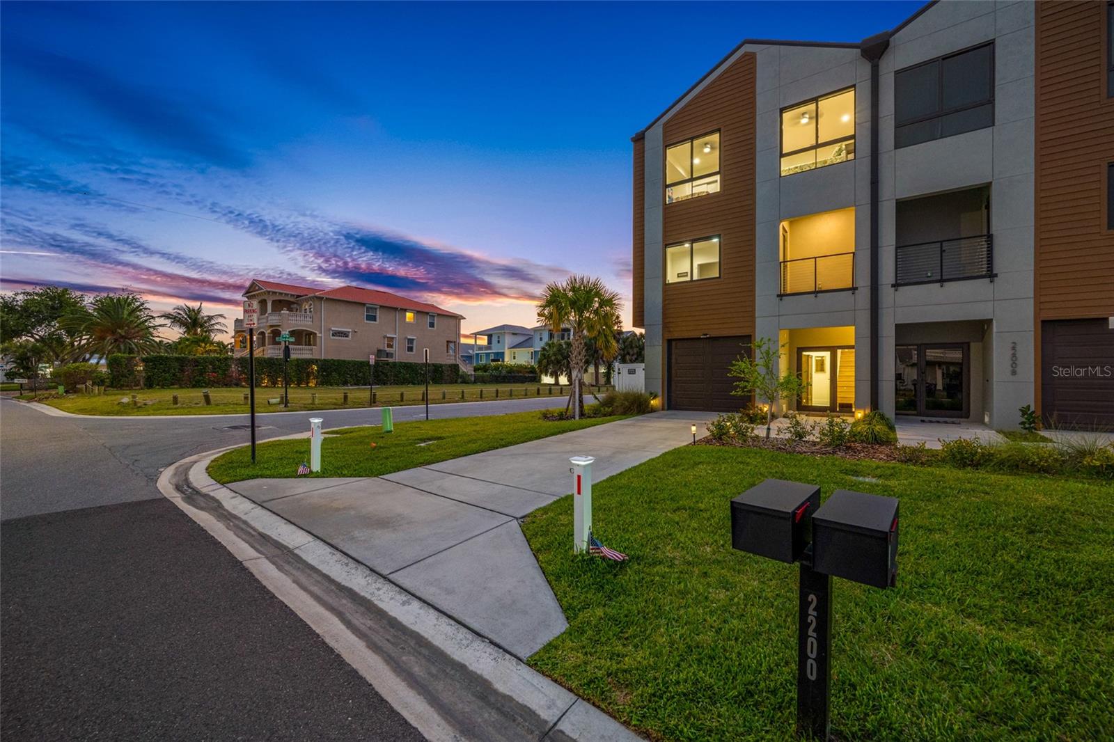 2200 BAY BLVD IRB CONDO - Residential