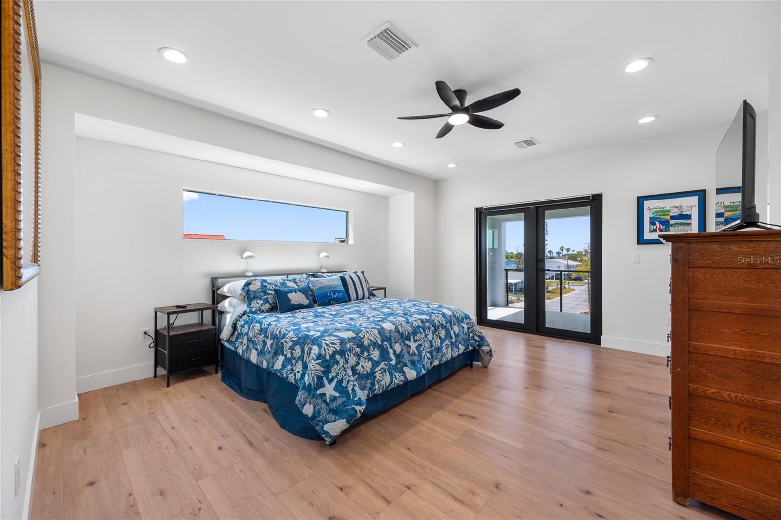 2200 BAY BLVD IRB CONDO - Residential