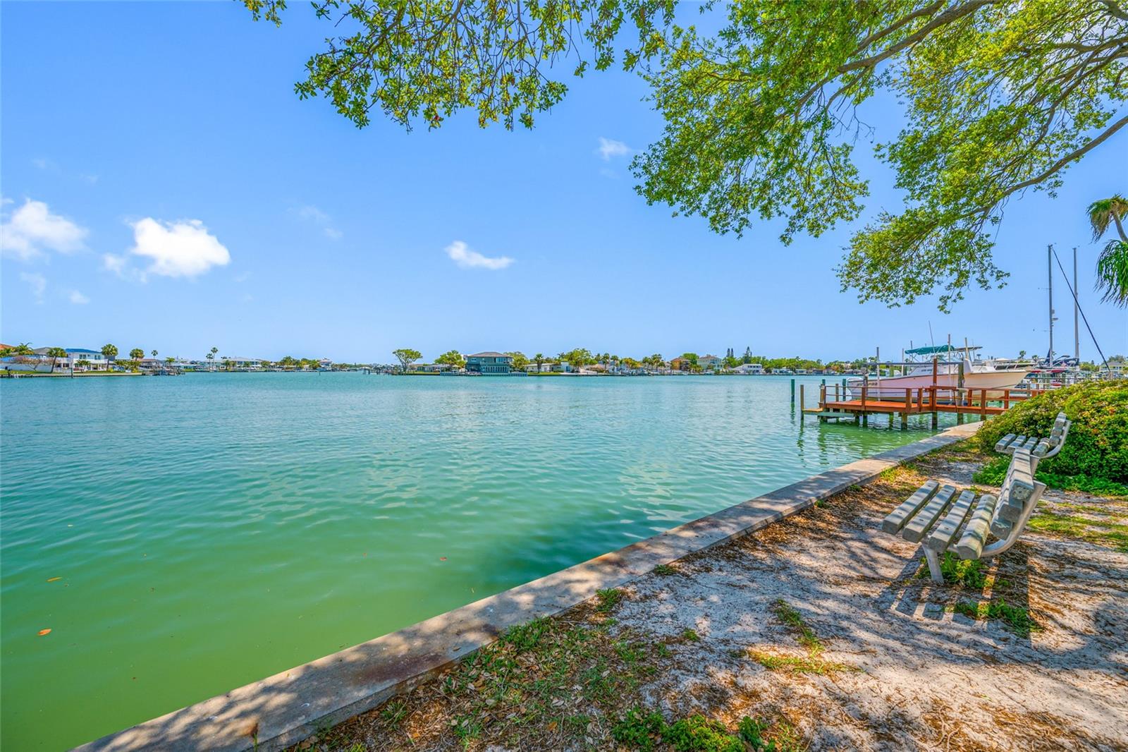 2200 BAY BLVD IRB CONDO - Residential