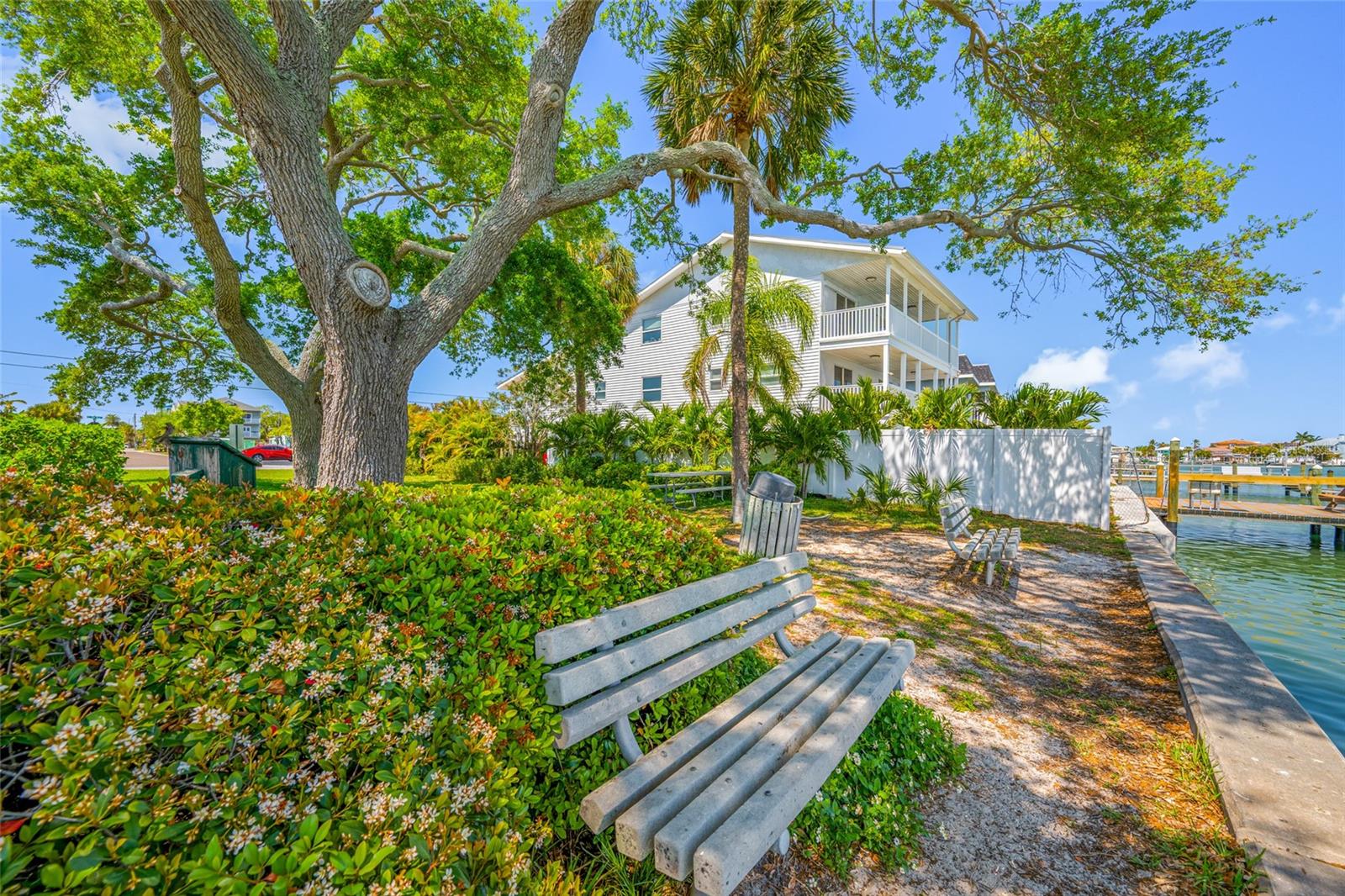 2200 BAY BLVD IRB CONDO - Residential