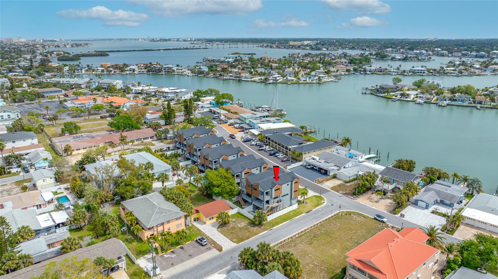 2200 BAY BLVD IRB CONDO - Residential