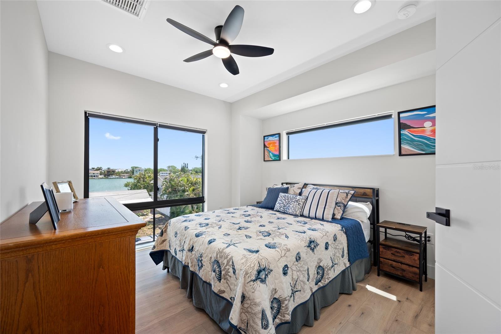 2200 BAY BLVD IRB CONDO - Residential