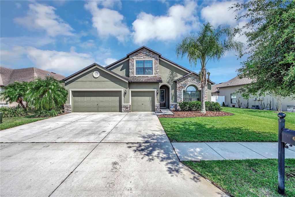 Photo of 6722 Wild Elm Court, Wesley Chapel, FL 33545 (MLS # O6342311)