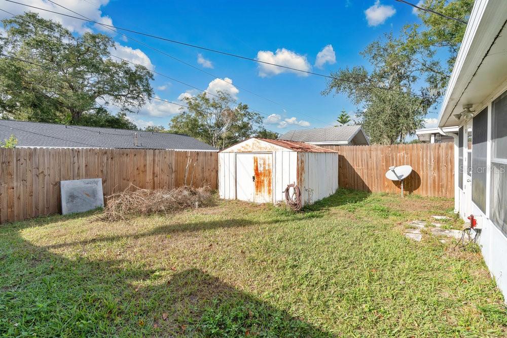 VALENCIA VILLAGE - Residential