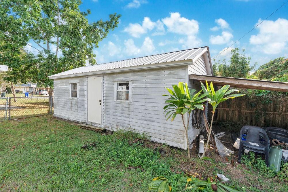 VALENCIA VILLAGE - Residential