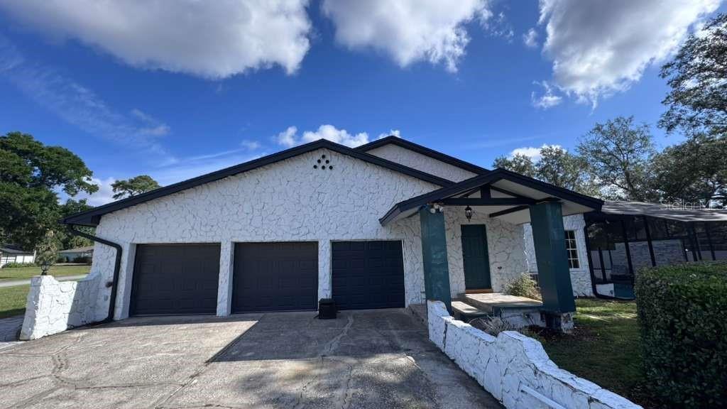 WOODLANDS WINDERMERE - Residential