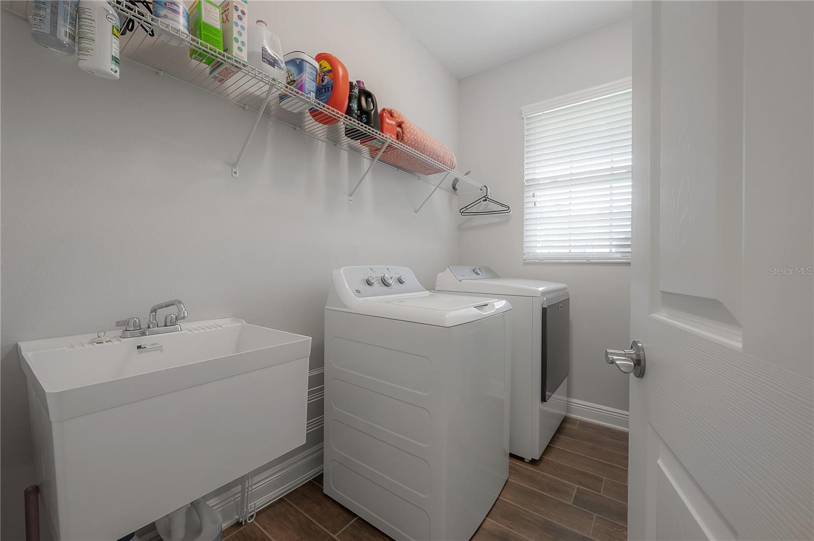 WEST LAKE TWNHMS PH 2 - Residential