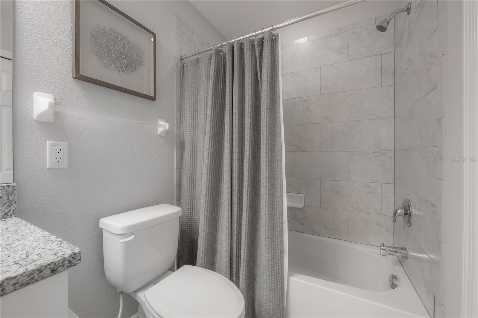 WEST LAKE TWNHMS PH 2 - Residential