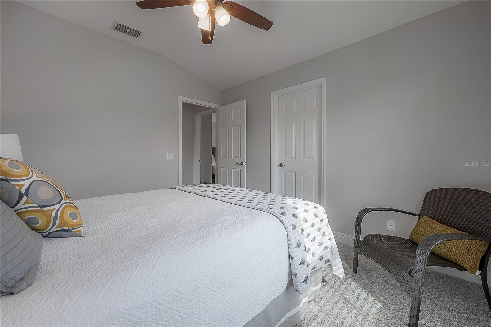 WEST LAKE TWNHMS PH 2 - Residential