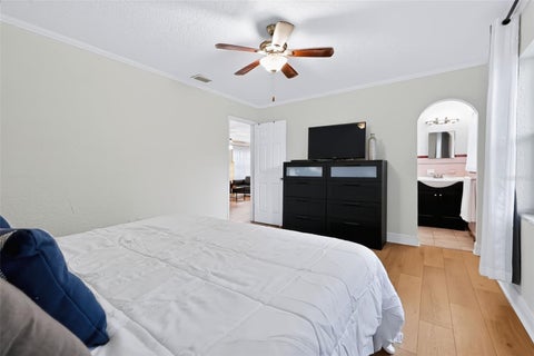 Tiny photo for 1020 Cottonwood Street, Leesburg, FL 34748 (MLS # TB8560866)
