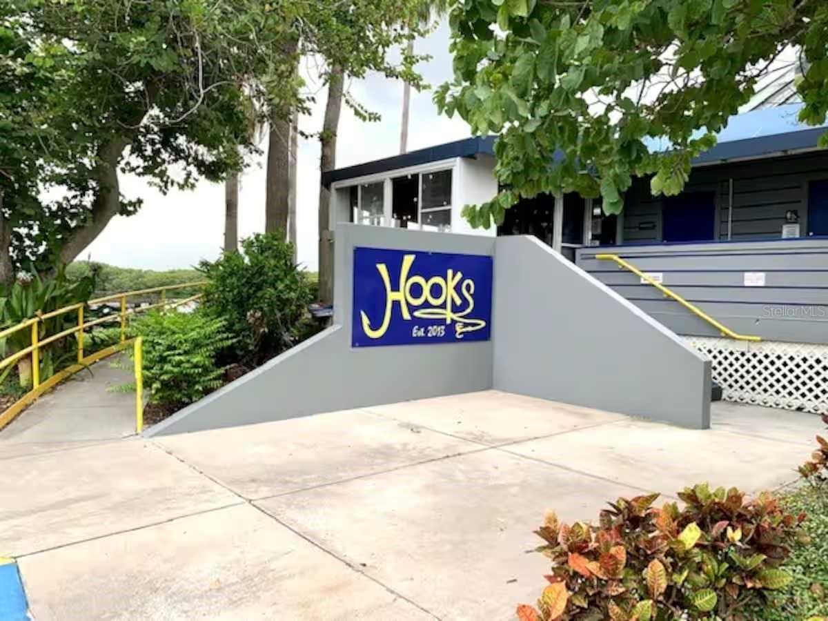 ISLAND RESORT AT MARINERS CLUB - Residential