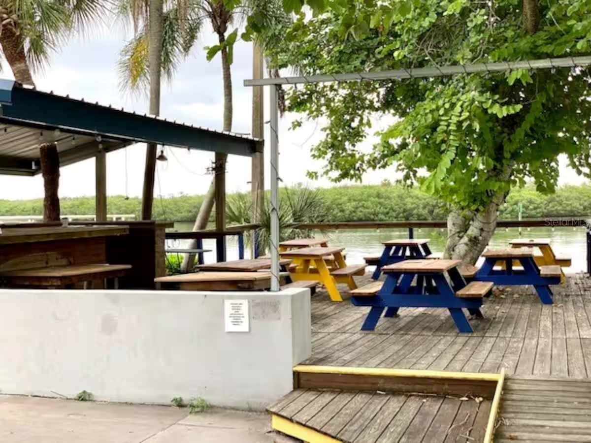 ISLAND RESORT AT MARINERS CLUB - Residential