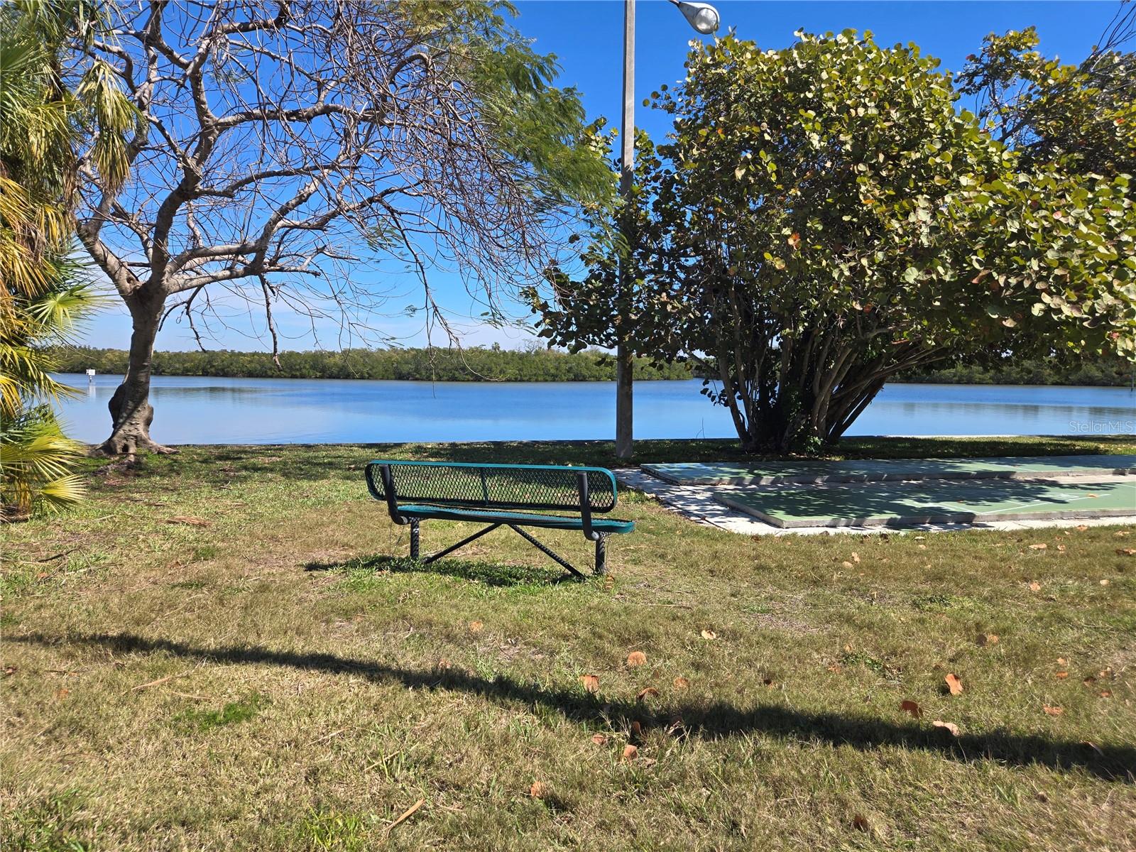 ISLAND RESORT AT MARINERS CLUB - Residential