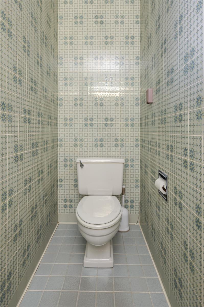 SUMMERLIN SCHOOL LANDS - Commercial Sale