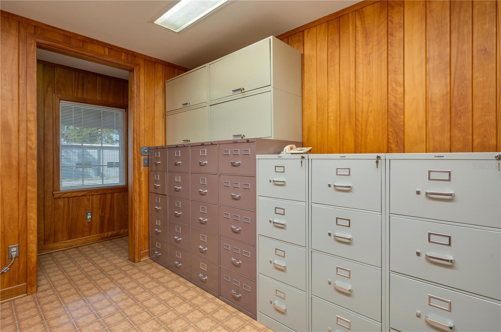 SUMMERLIN SCHOOL LANDS - Commercial Sale