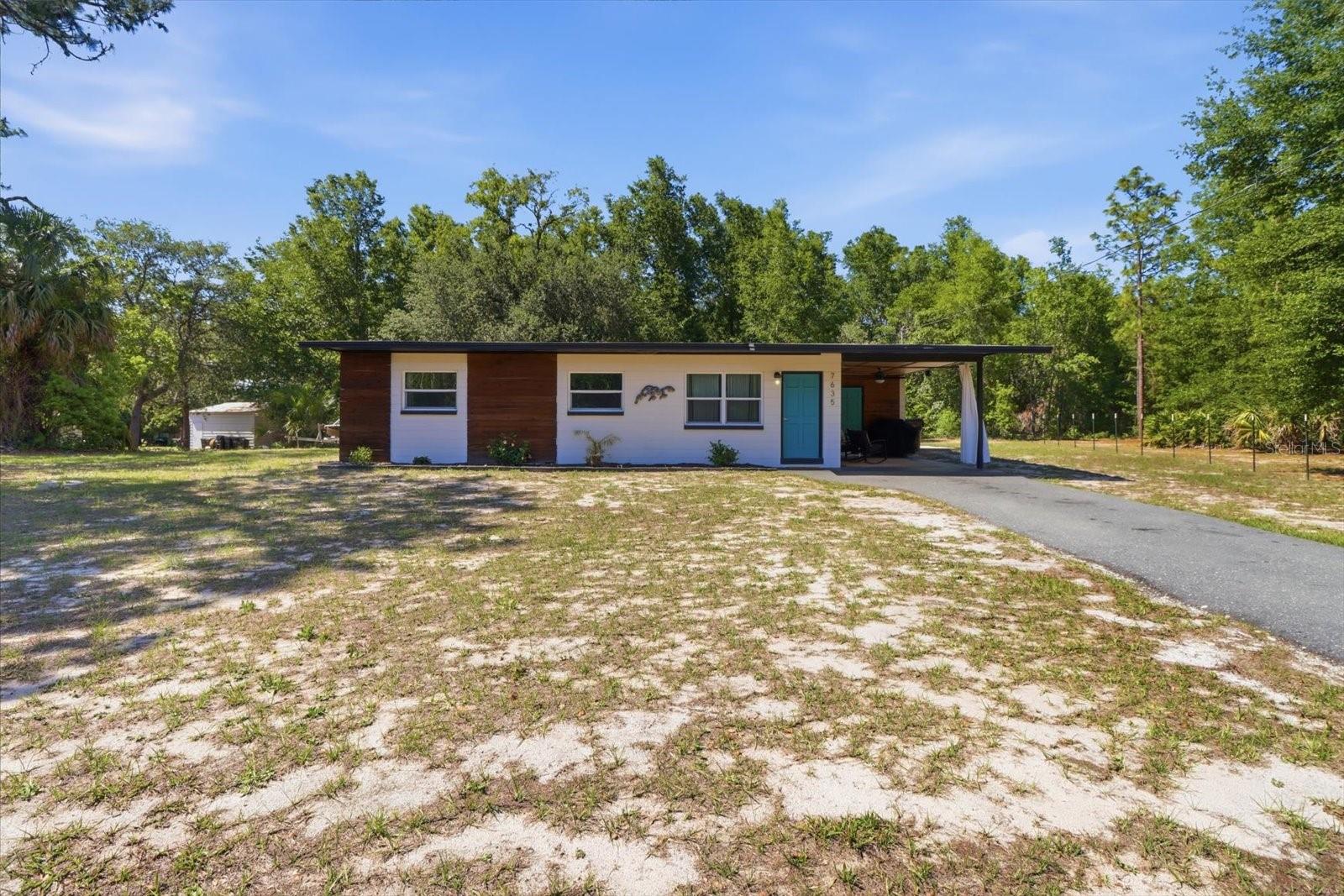 CRYSTAL PARADISE ESTATES UNIT 02 - Residential