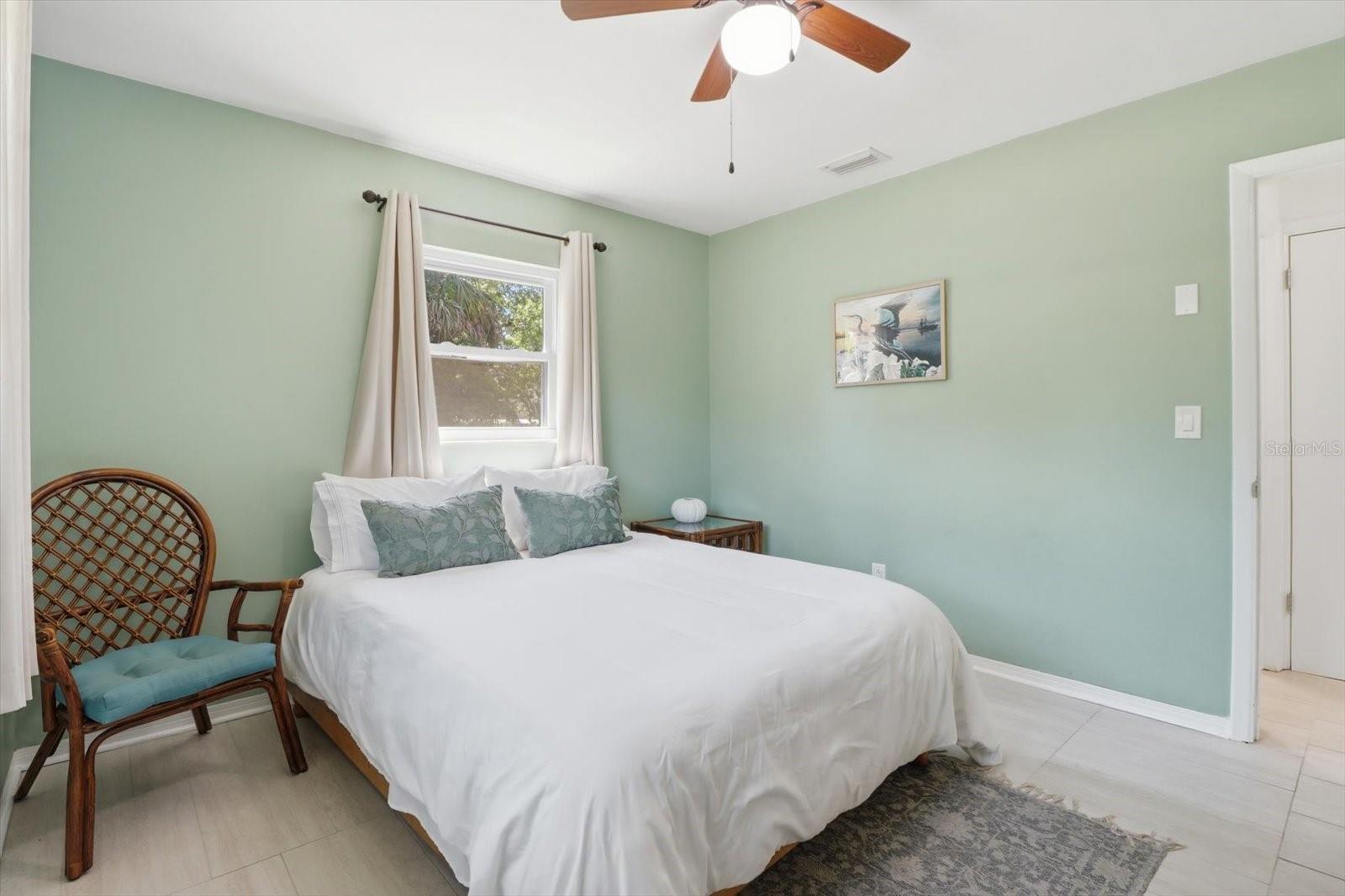 CRYSTAL PARADISE ESTATES UNIT 02 - Residential