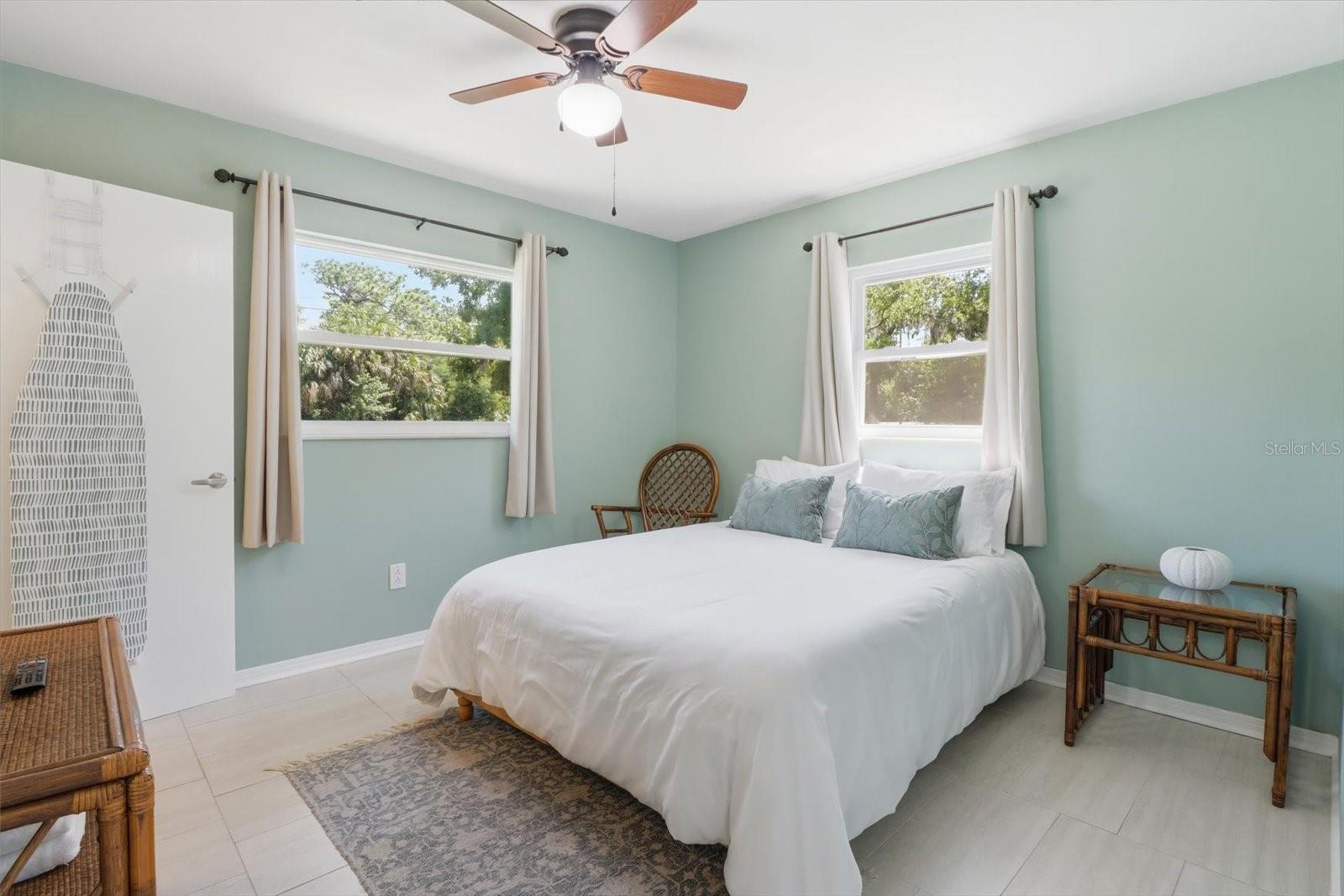 CRYSTAL PARADISE ESTATES UNIT 02 - Residential