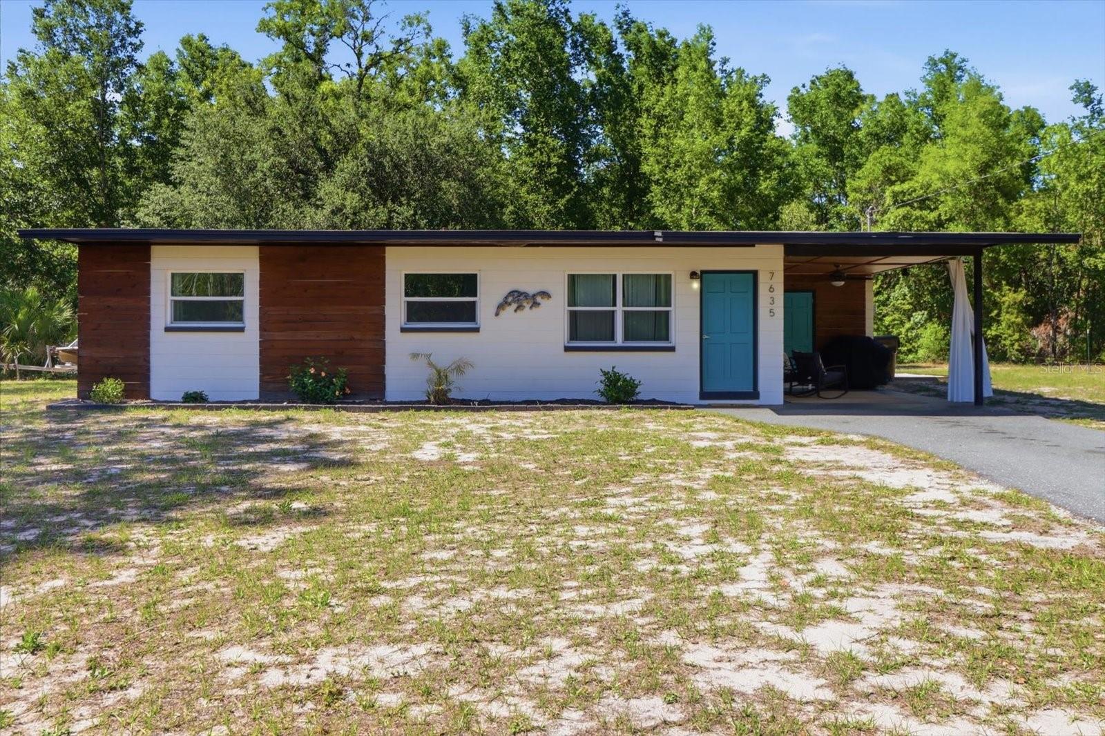 CRYSTAL PARADISE ESTATES UNIT 02 - Residential